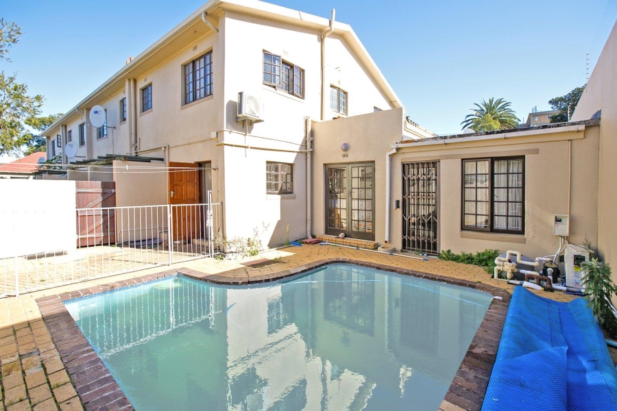 5 Bedroom Property for Sale in Claremont Western Cape